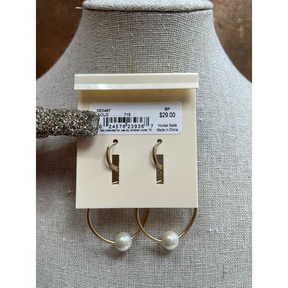 NWT the Sak Matte Gold Circle Hoop‎ Earrings w/ Pearl Detail & Lever Back - Picture 2 of 4